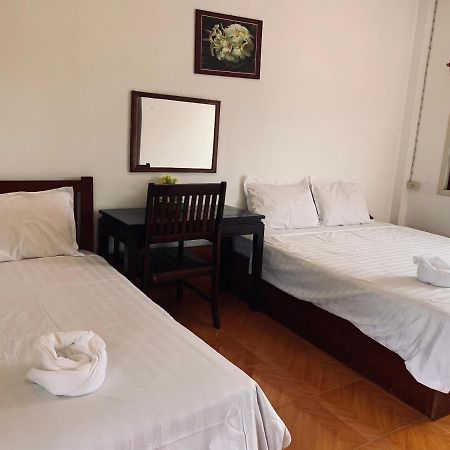 Dalom Guesthouse Ban Dondét Екстериор снимка